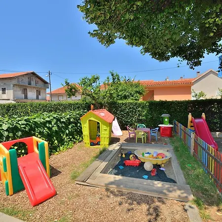Apartment Mladenka Visnjik Zadar Exterior photo