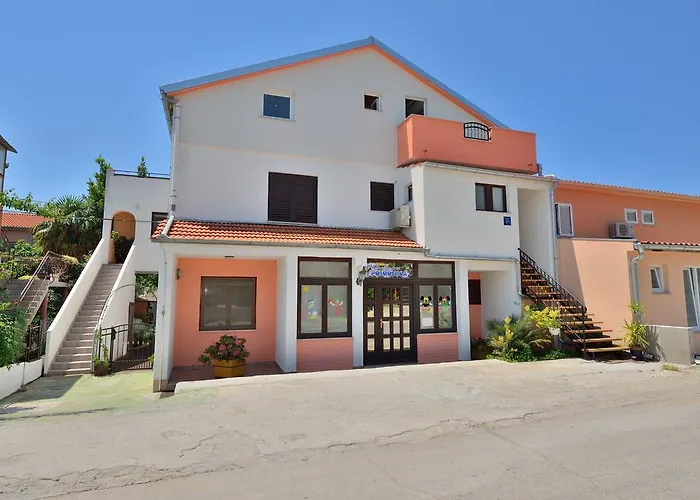 Apartment Mladenka Visnjik