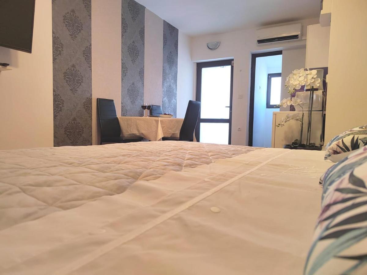Apartment Mladenka Visnjik *